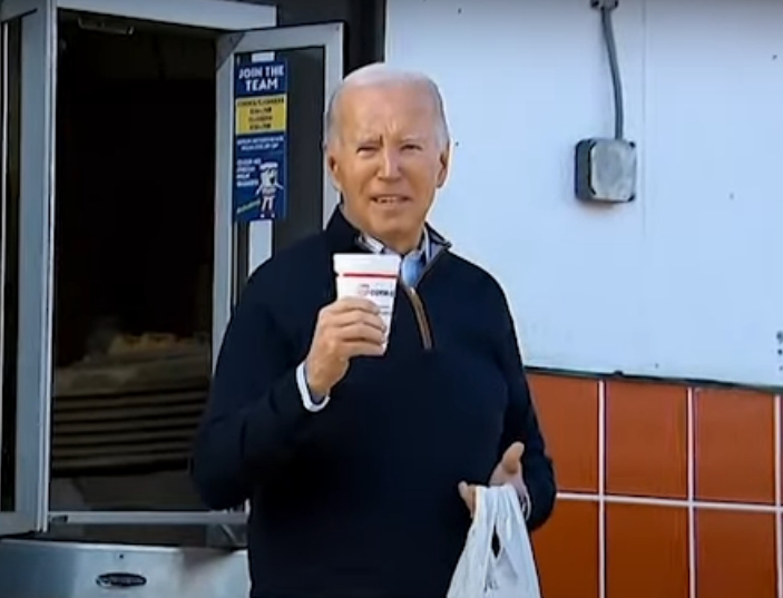 Joe Biden le-a spus guvernatorilor democraţi că s-a supus unui control medical după dezbatere și că este bine