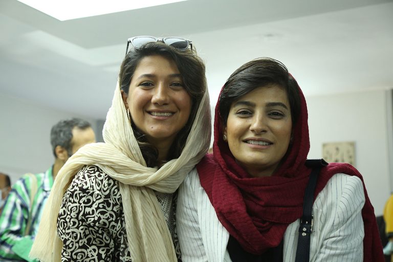 Iranul le-a eliberat pe cauţiune pe jurnalistele încarcerate pentru că au relatat despre moartea Mahsei Amini