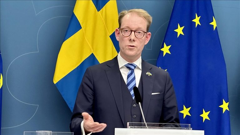 Suedia refuză să negocieze cu Ungaria ratificarea aderării la NATO, în timp ce aceasta este dezbătută de parlamentul turc
