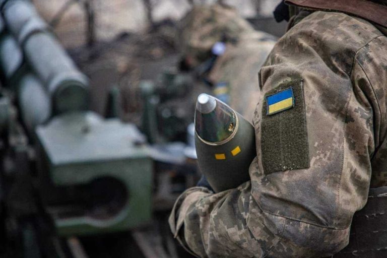 SBU anchetează o afacere masivă de corupție în achiziționarea de obuze pentru armata ucrainenă
