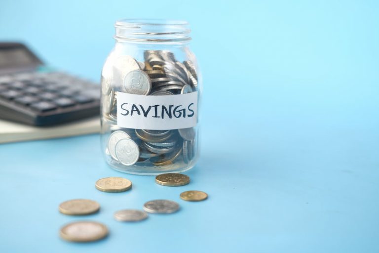 3 metode de a economisi bani la cumpărături