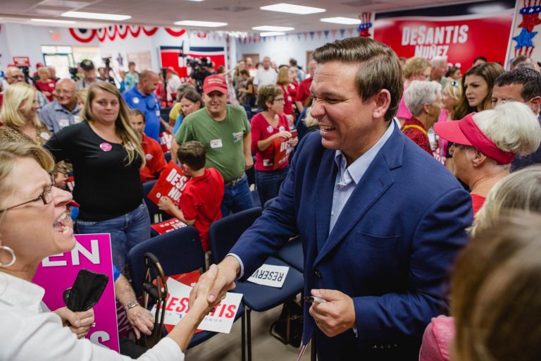 Ce impact va avea retragerea lui Ron DeSantis?