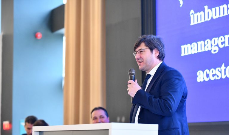 Vicepreşedintele CJ Prahova, Dumitru Tudone, acuzat că a încercat să influenţeze martorii dintr-un dosar penal