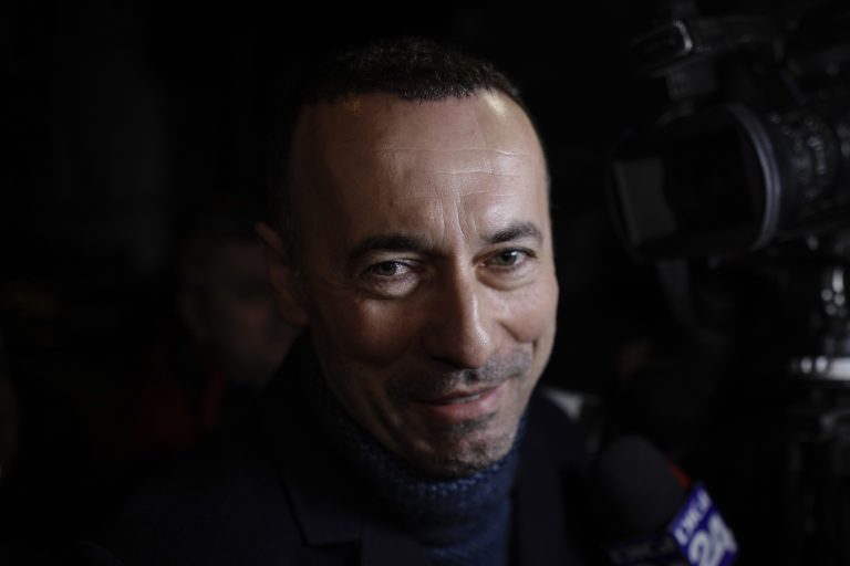 DNA a prelungit măsura controlului judiciar faţă de preşedintele CJ Prahova, Iulian Dumitrescu