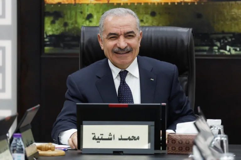 Prim-ministrul palestinian Mohammad Shtayyeh a demisionat