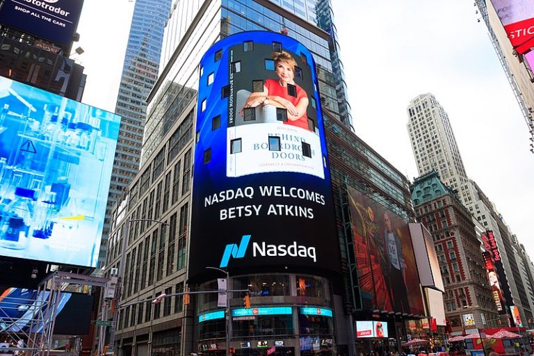 Nasdaq va ajuta la dezvoltarea pieţei de capital din Ucraina
