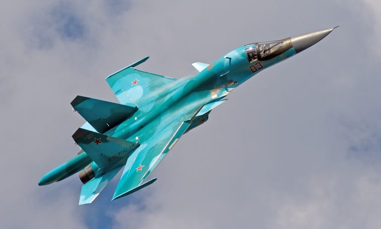 Armata ucraineană anunţă că a doborât două avioane ruse de vânătoare-bombardiere de tip Suhoi 34