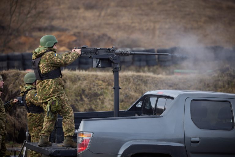 Zelensky fires his commander-in-chief