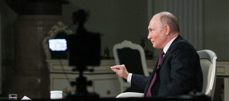 VIDEO | Ce mesaje a transmis Putin, voluntar și involuntar, prin interviul de la Tucker Carlson. Analiza lui Ian Bremmer