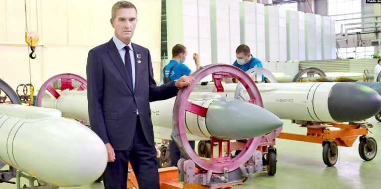 VIDEO | Arhiva Navalnîi: Viața din străinătate a principalului producător de rachete din Rusia