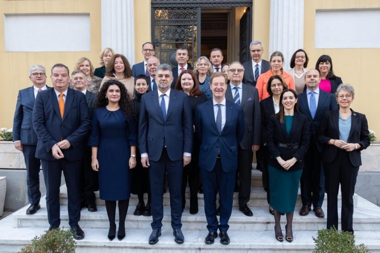 Ciolacu, întâlnire cu ambasadorii statelor membre UE la Bucureşti: Am reiterat cu fermitate solicitarea de a clarifica aderarea completă la zona de liberă circulaţie