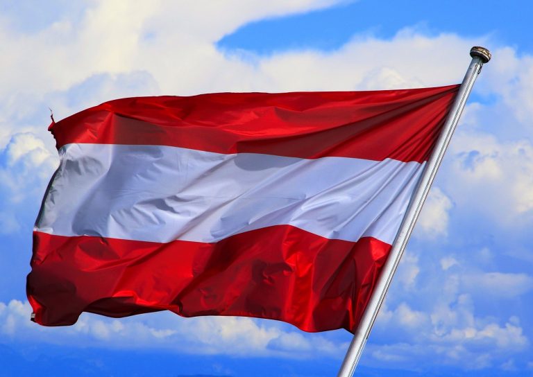 Austria atenţionează refugiaţii sirieni să se pregătească pentru repatriere
