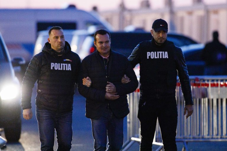 Fostul primar Cătălin Cherecheș a fost dus la Penitenciarul Rahova / Reacția Ministrului Justiției