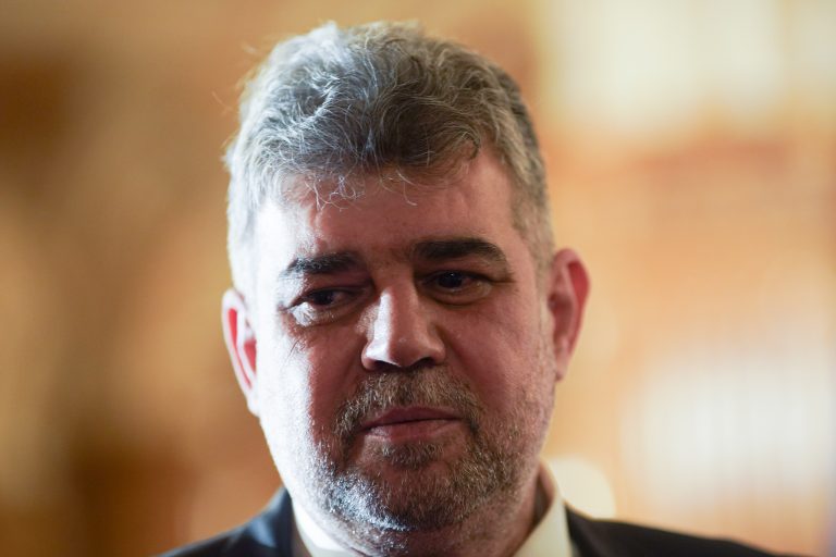Premierul Ciolacu: Condamnăm cu fermitate urmele lăsate de regimul comunist, caracterizat prin violenţă şi setea pentru putere