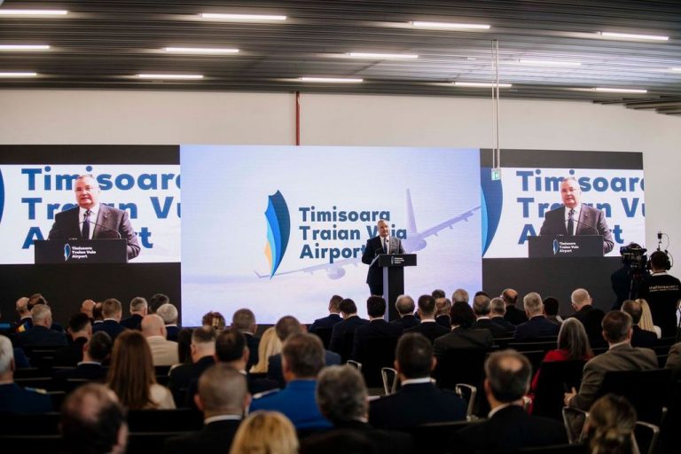 Ciucă, la inaugurarea terminalului Schengen de la Aeroportul Timişoara: Schimbă parcursul dezvoltării unei comunităţi