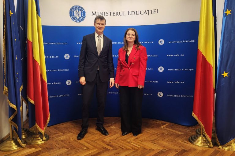Ministrul Educaţiei şi ambasadorul Marii Britanii, discuții colaborarea în domeniul învăţământului superior