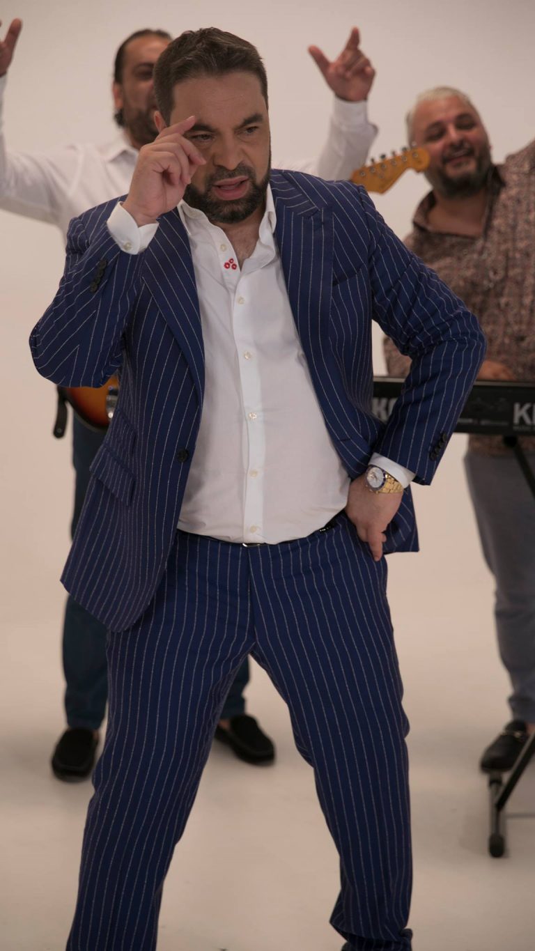 Manelistul Florin Salam, ridicat de Poliție și dus la audieri