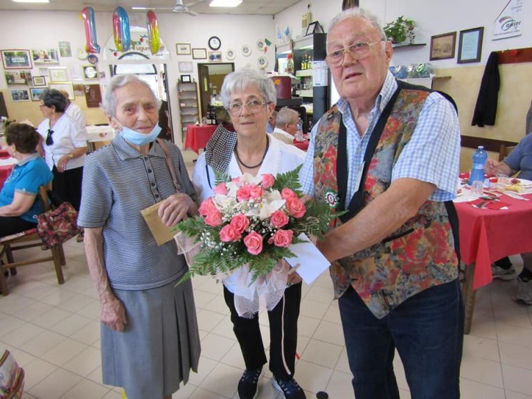 VIDEO | O italiancă de 103 ani, prinsă la volan cu permisul expirat: „Dacă tot am ajuns la vârsta asta, fac ce vreau”