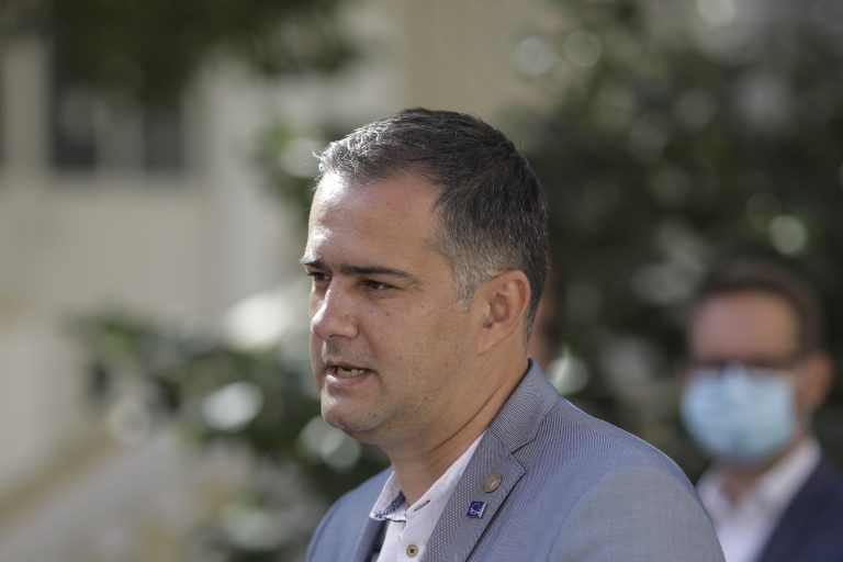 Primarul Bacăului, Lucian Viziteu, suspect în dosarul „Apartamentul” instrumentat de DNA