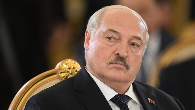 Lukașenko: Zelenski este principalul obstacol în calea păcii în Ucraina