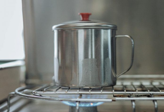Oala apă fierbere
