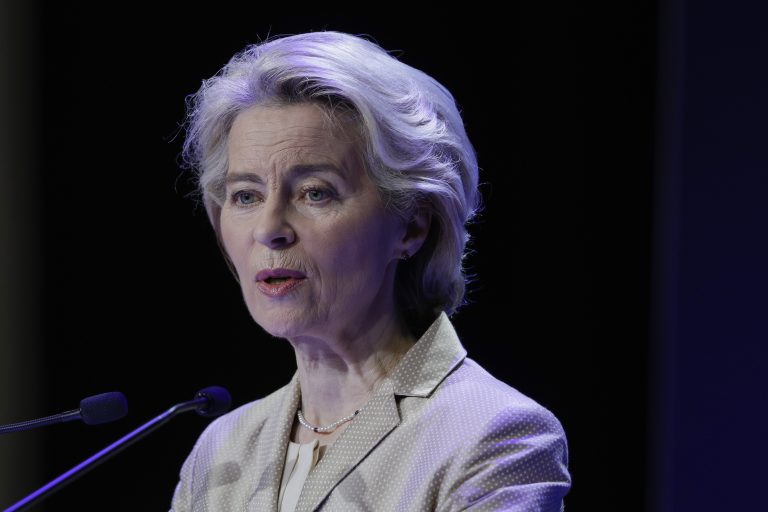 Ursula Von der Leyen anunţă o ”strategie europeană de pregătire” civilă şi militară
