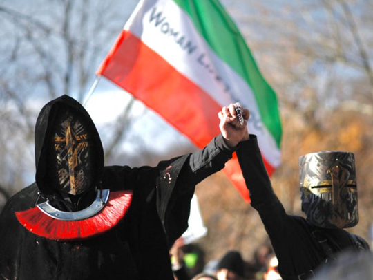 Raport: Iranul a executat cel puţin 834 de persoane în 2023, un număr fără precedent după 2015