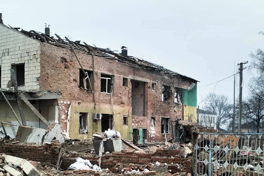Ucraina: Atac rusesc cu drone asupra oraşului Sumî. Doi morţi şi 12 răniţi