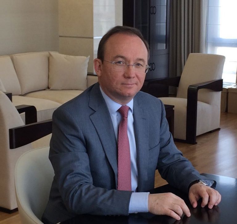 Încă un șef al gigantului petrolier rusesc Lukoil a murit subit