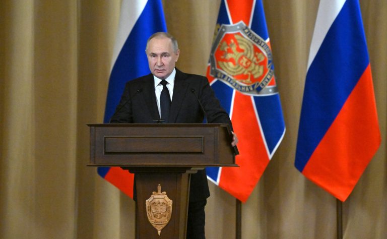 A ignorat Rusia avertizările SUA? Cu trei zile înaintea atacului de la Moscova, Putin acuza „declarații provocatoare”. Ce sugerează legătura făcută de oficialii ruși cu Ucraina