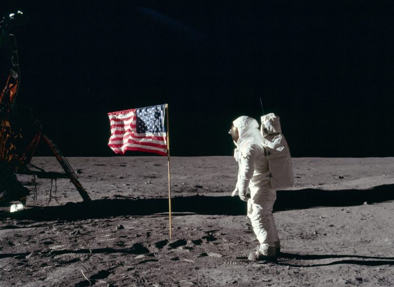 Casa Albă le-a cerut specialiştilor de la NASA să stabilească un timp lunar de referinţă