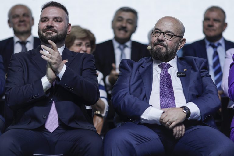 Fiul lui Cristian Popescu Piedone şi-a depus candidatura la Primăria Sectorului 5