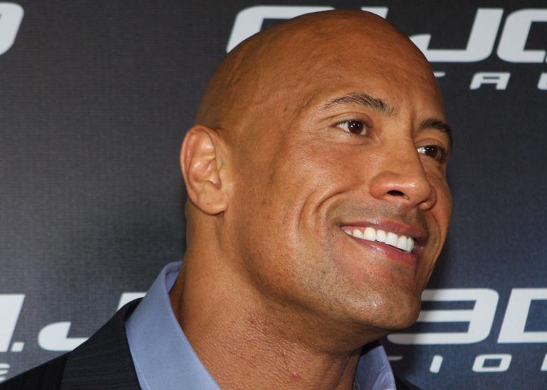 Actorul american Dwayne Johnson, ”The Rock”, și-a retras sprijinul pentru Joe Biden
