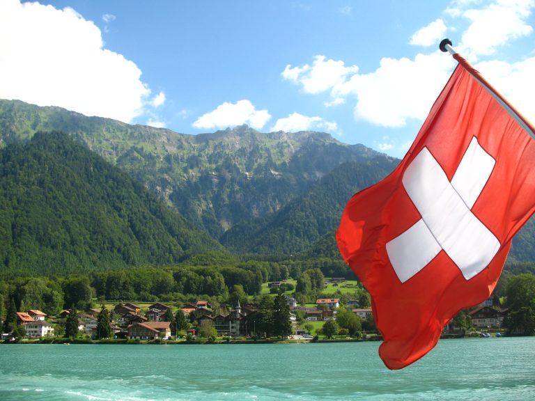 Switzerland Halts New Arms Exports to the United States Over Iran Conflict