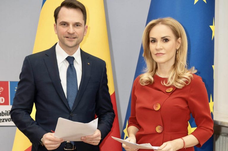 Gabriela Firea şi Sebastian Burduja au semnat protocolul pentru alianţa electorală PSD-PNL la alegerile locale din București