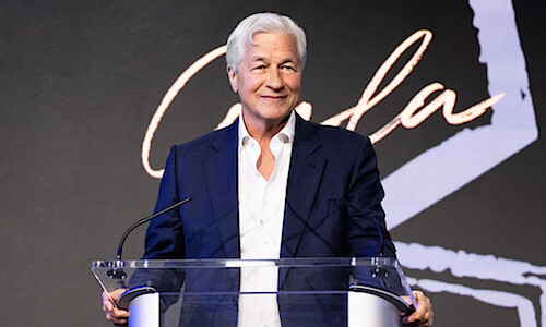 Jamie Dimon, director executiv al JPMorgan, a prezentat o listă de abilităţi de conducere pe care ar trebui să le aibă viitorul preşedinte al SUA