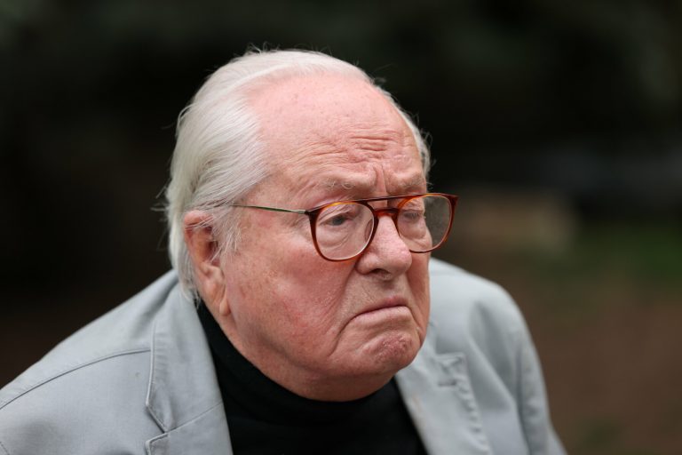 A murit Jean-Marie Le Pen, liderul istoric al extremei drepte franceze