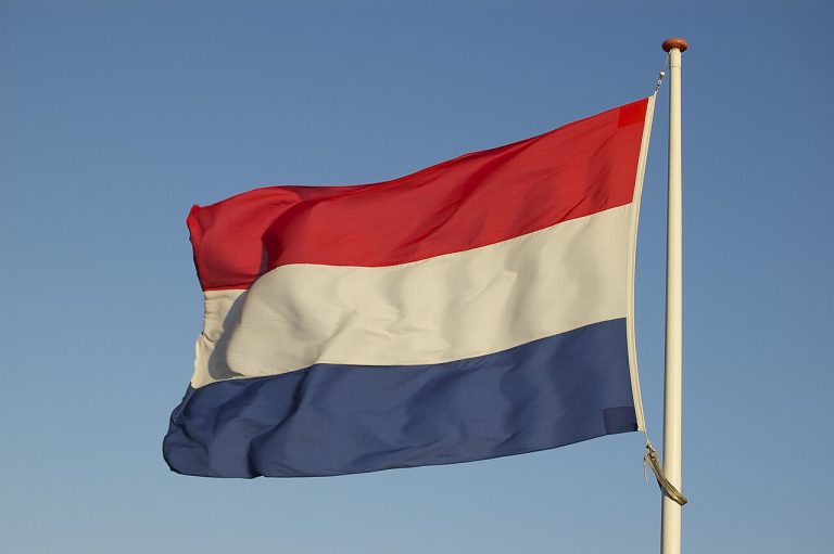 Olanda îşi închide ambasada de la Teheran duminică
