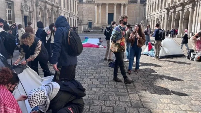 Protestatari Sorbona