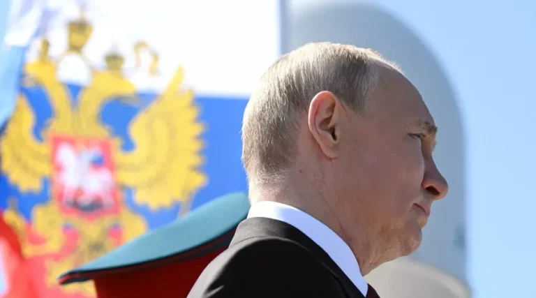 De ce a rămas Putin atât de disperat după validarea Occidentului?