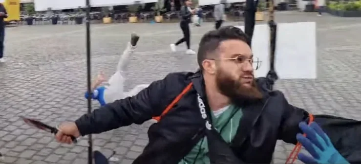 VIDEO | Mai multe persoane, inclusiv un poliţist, rănite într-un atac cu cuţitul în orașul german Mannheim