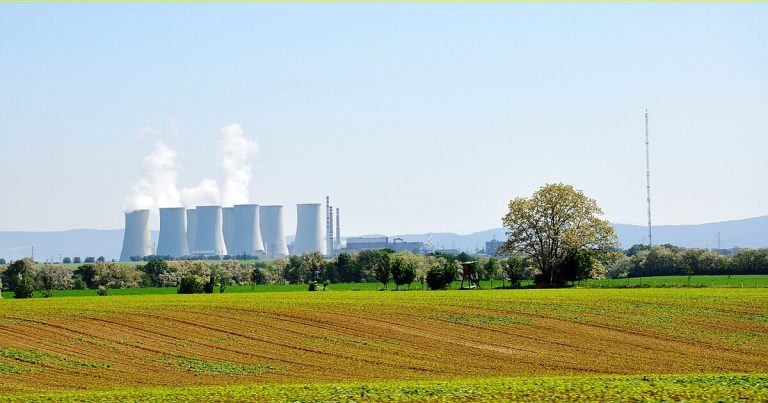 Slovacia va finaliza până în octombrie planul care prevede construirea unui nou reactor nuclear
