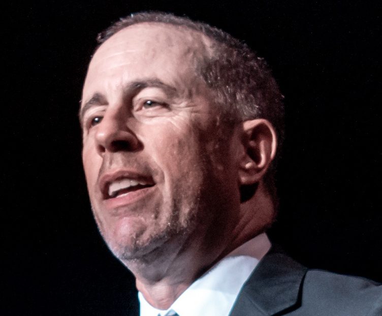 VIDEO | Discursul lui Jerry Seinfeld la ceremonia de absolvire de la Universitatea Duke a fost boicotat în semn de protest