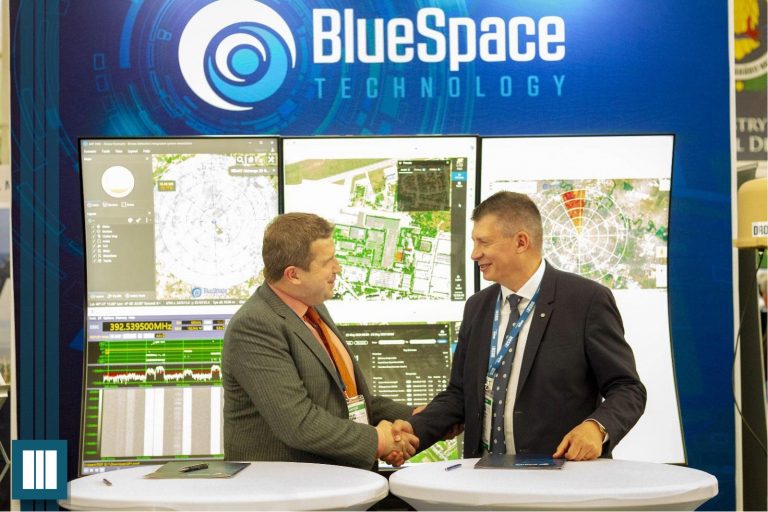 Compania Marshall şi producătorul român Bluespace Technology plănuiesc să dezvolte un prototip de soluţie containerizată militară şi să deschidă o fabrică în România