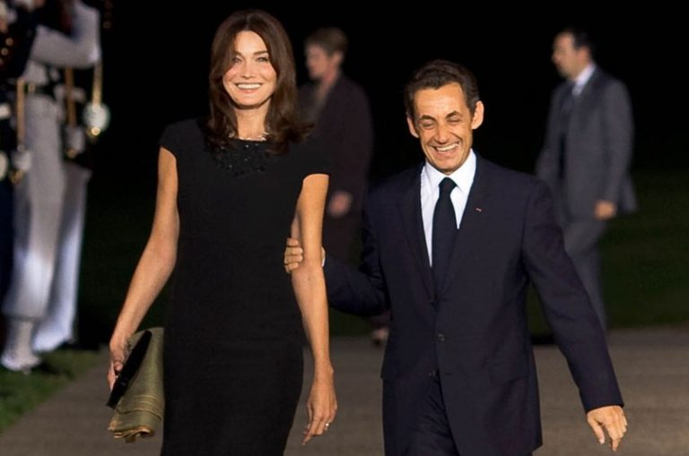 Carla Bruni, plasată sub control judiciar în dosarul finanţării libiene a campaniei prezidenţiale din 2007 a lui Nicolas Sarkozy