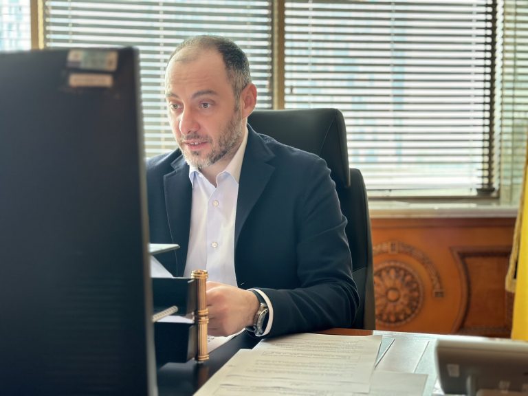 Vicepremierul ucrainean, demis de Parlament
