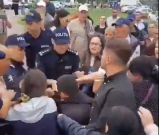 „Blinken, take Sandu and fly home”. Oamenii lui Ilan Şor au protestat faţă de venirea la Chişinău a secretarului de stat al SUA