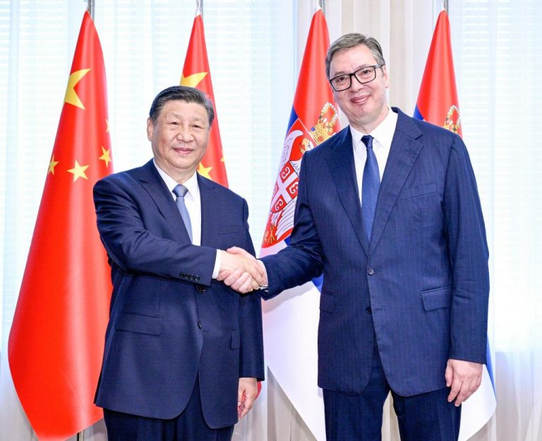 VIDEO | Xi Jinping reafirmă în Serbia relaţiile Chinei cu o ţară prietenă/ Președintele sârb Vucici: ”Da, Taiwanul este China”