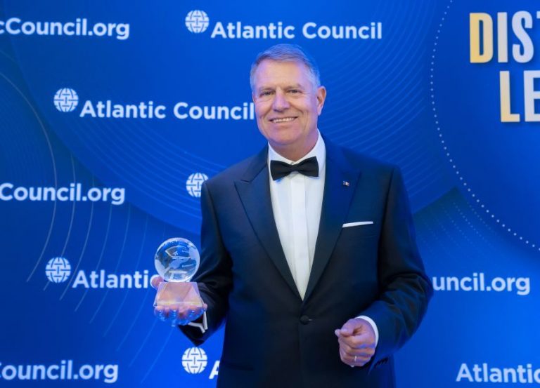 VIDEO | Iohannis a primit premiul Distinguished International Leadership, acordat de Consiliul Atlantic: SUA nu au un aliat mai bun decât România