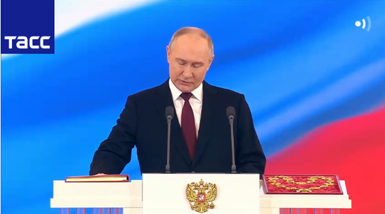 Vladimir Putin a depus jurământul pentru al cincilea mandat de preşedinte al Federaţiei Ruse: Nu refuzăm să ne angajăm în dialog cu ţările occidentale